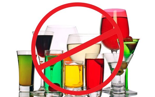 it is forbidden to consume alcoholic beverages while taking antibiotics